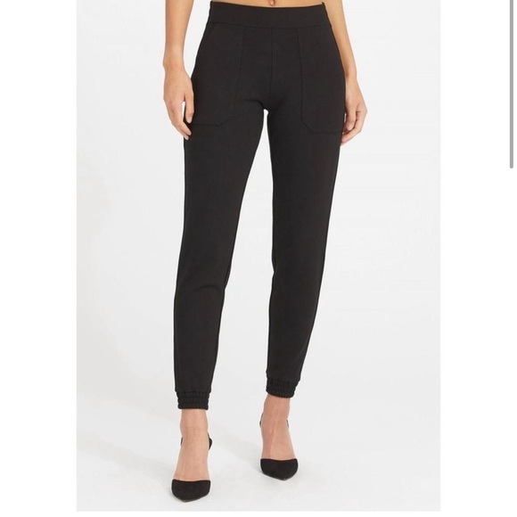 NEW SPANX perfect jogger pant in classic black - Picture 1 of 10